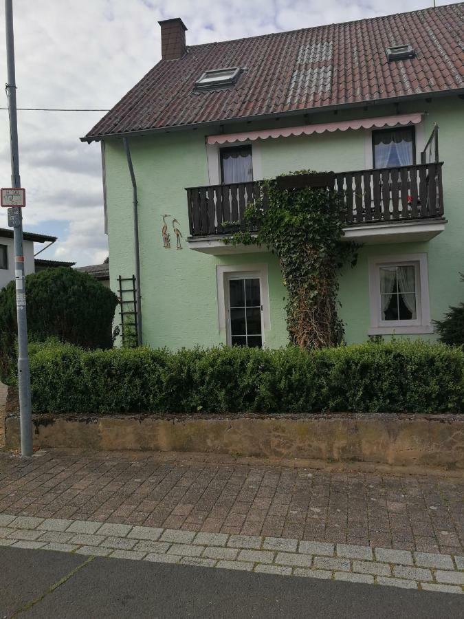 Appartement Eifel Im Haus Sybille Kelberg Exterior foto